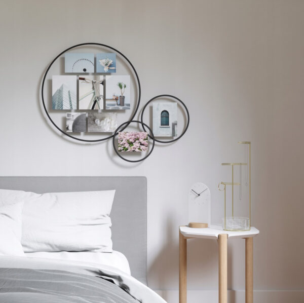 Multiramka na zdjęcia okrągła design Umbra 52 cm - obrazek 2