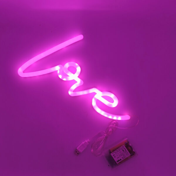 Neonowa dekoracja napis LOVE fioletowy Timer 92LED Zasilany bateryjnie/ USB - obrazek 3